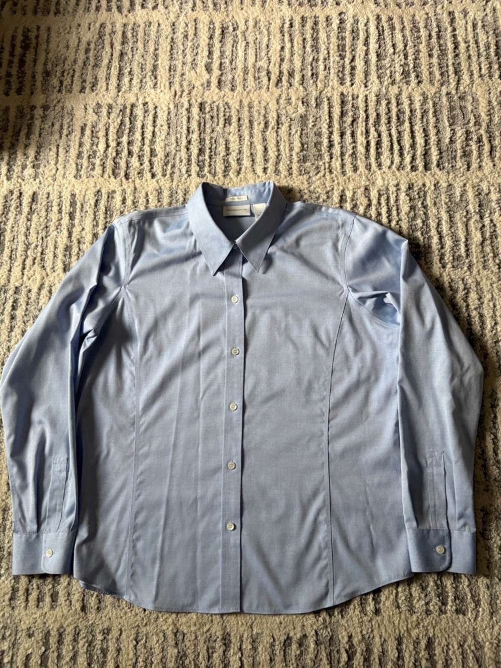 Women’s Liz Claiborne Light Blue Button Down Dress Shirt-Size 14